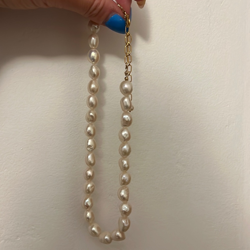 Pearl necklace